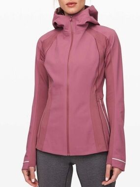 LULULEMON cross chill jacket plum size 12